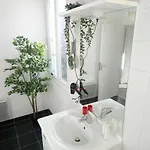 Cosy Les Capucins Apartment *